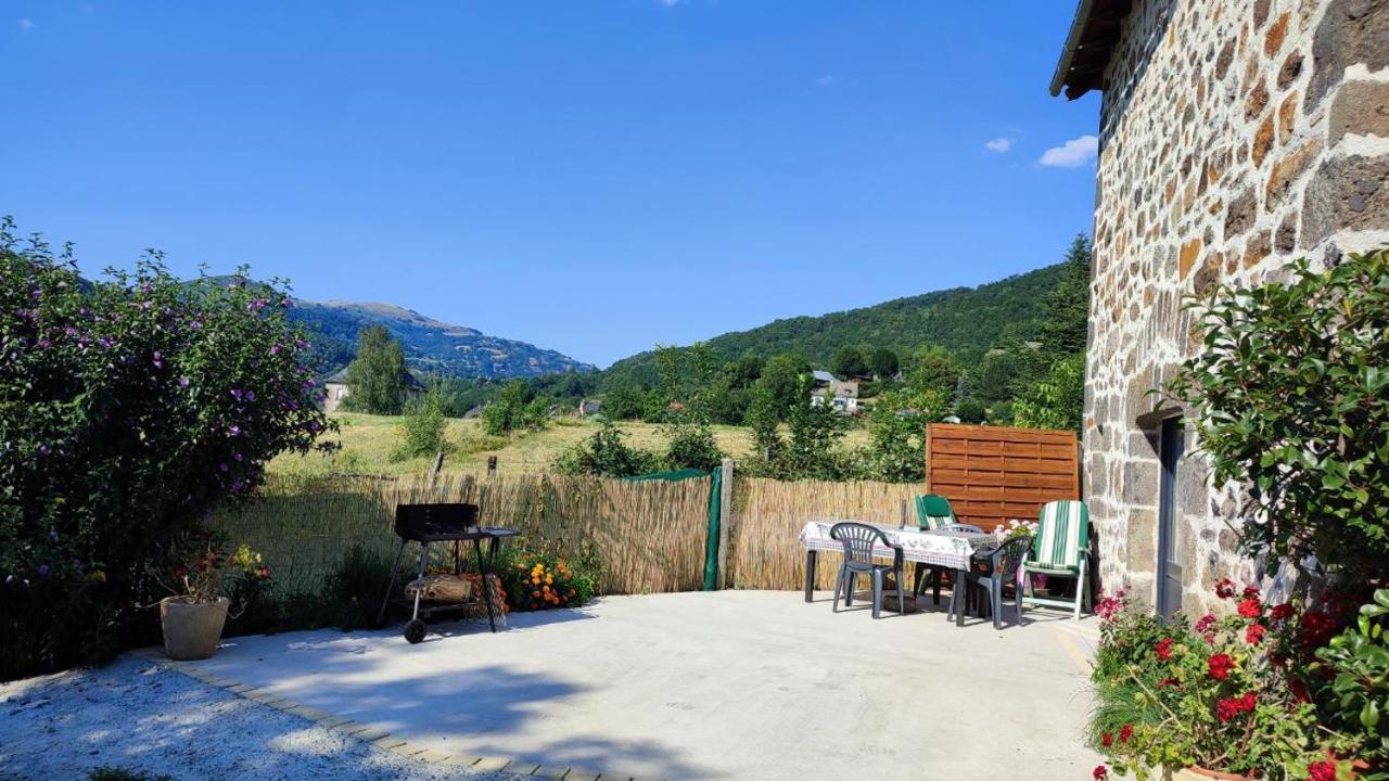 La Basse-cour Vic-sur-Cere